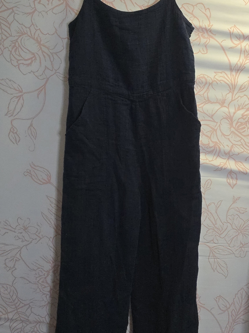 Carve Designs Organic Cotton Navy Spaghetti-Strap Wide-Leg Jumpsuit - Picture 2 of 5